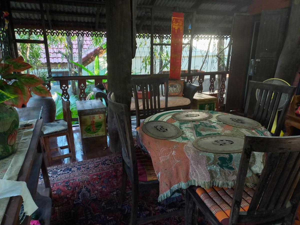 Teak House Chiang Mai Hotel Eksteriør billede