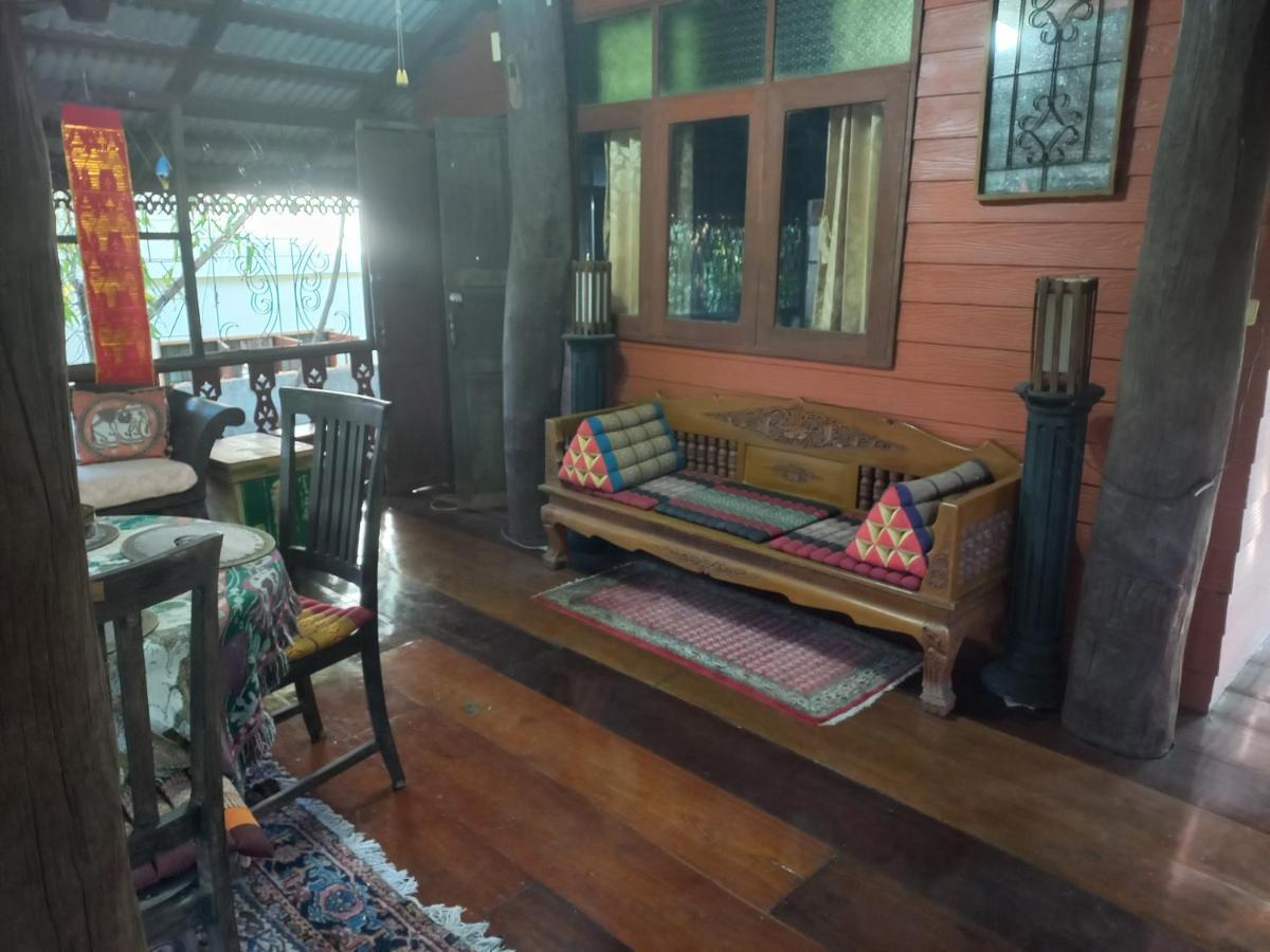 Teak House Chiang Mai Hotel Eksteriør billede