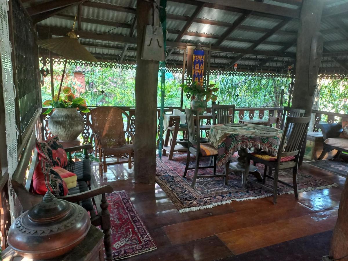 Teak House Chiang Mai Hotel Eksteriør billede