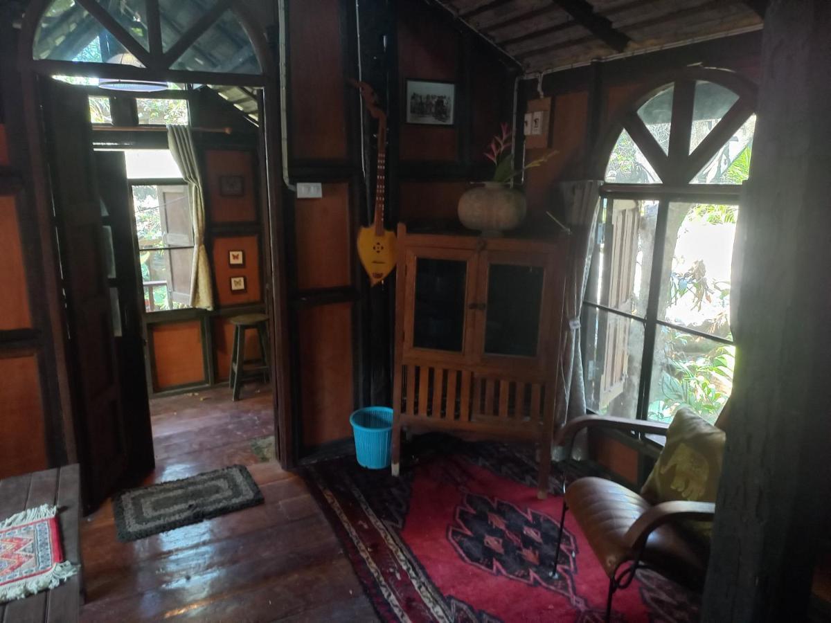 Teak House Chiang Mai Hotel Eksteriør billede