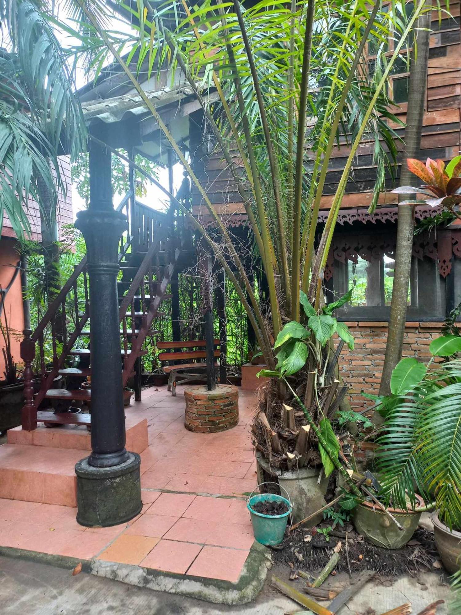 Teak House Chiang Mai Hotel Eksteriør billede